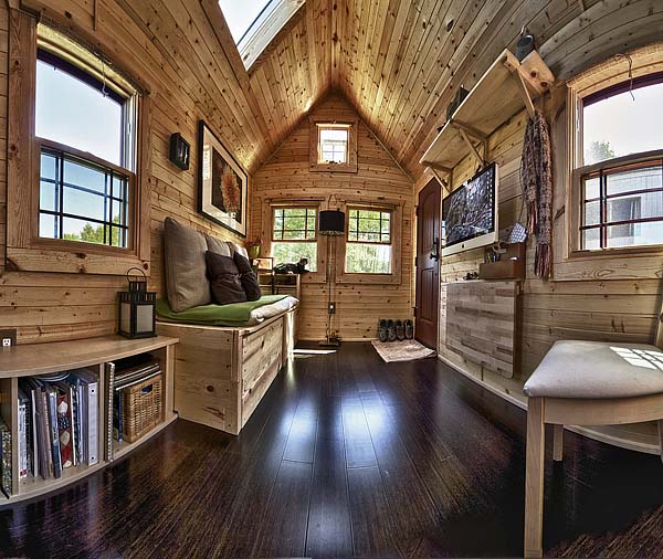 Tiny Tack House 