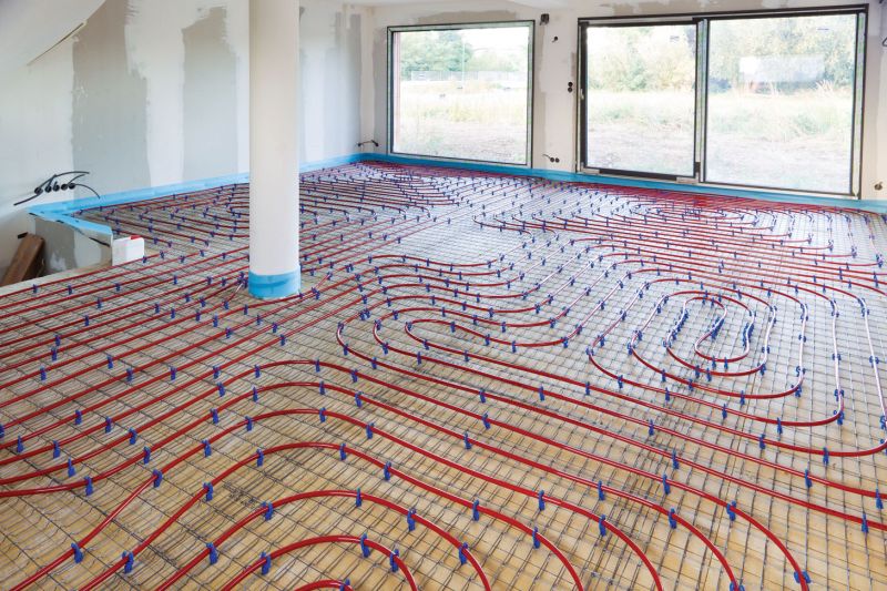 Ditta di costruzioni impegnata nella realizzazione di una casa in legno