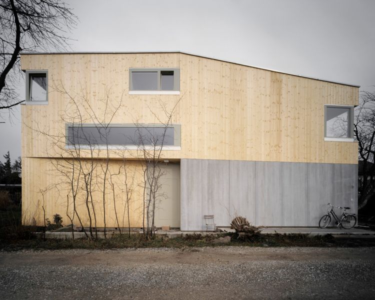 Casa prefabbricata in legno
