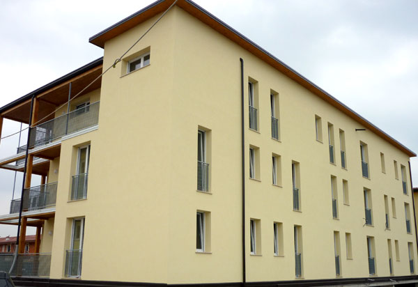 Esterno della bellissima e innovativa Social Housing con 18 appartamenti a Quinzano D'Oglio (BS)