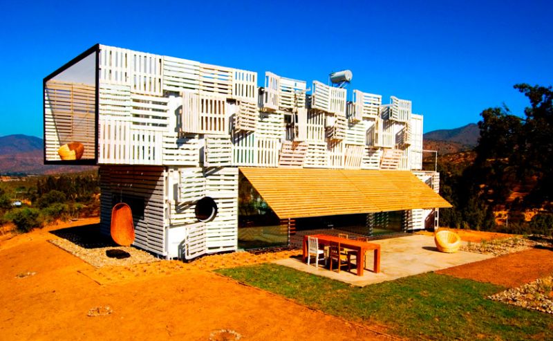 Eco House dei designer designer Jaime Gaztelu e Mauricio Galeano