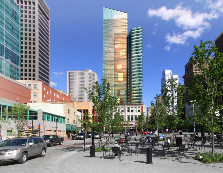 Piazza di Pittsburgh dove si vede la Tower at PNC Plaza