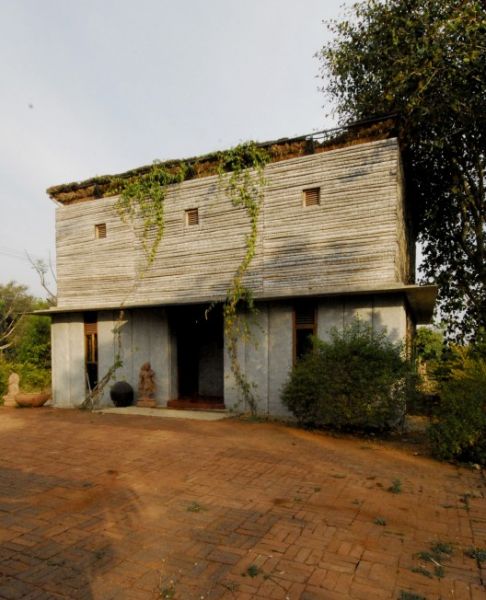 Bapagrama stone house facciata