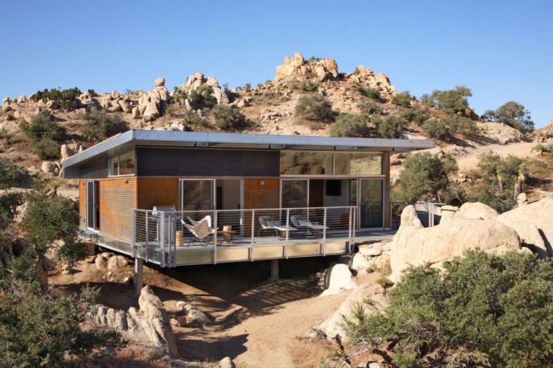 Esempio di una casa prefabbricata in California