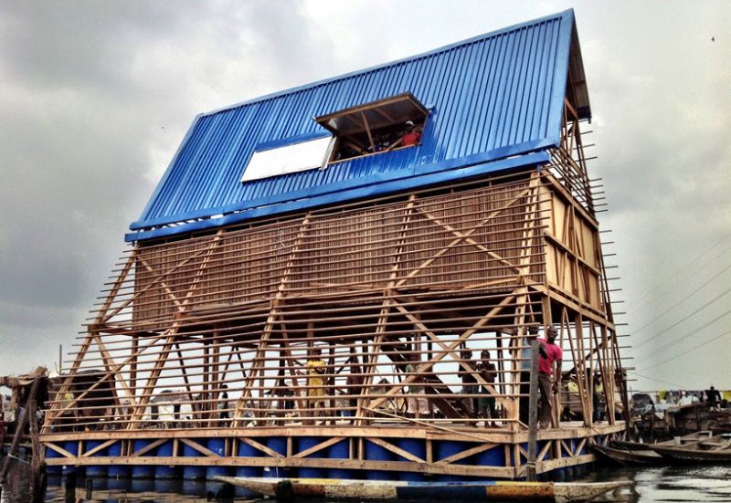 Makoko Floating School, visione laterale