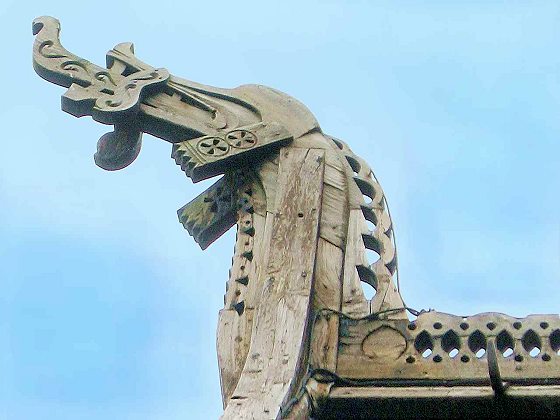 Stavkirke di Hoppestad, particolare figurativo