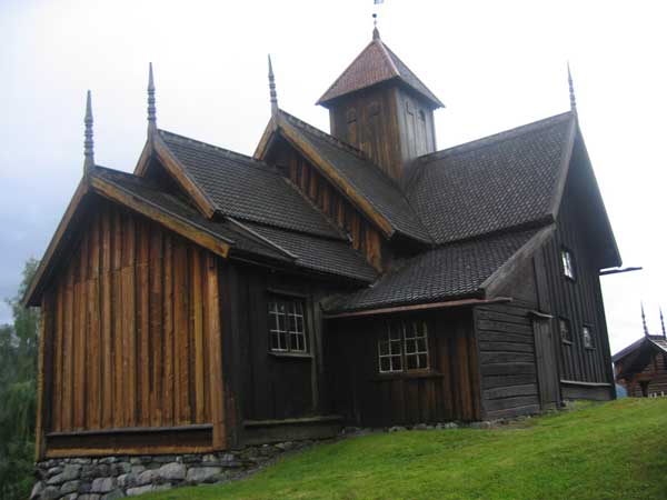 Stavkirke di Uvdal