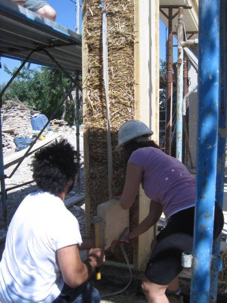SassoErminia- utilizzo delle balle di paglia