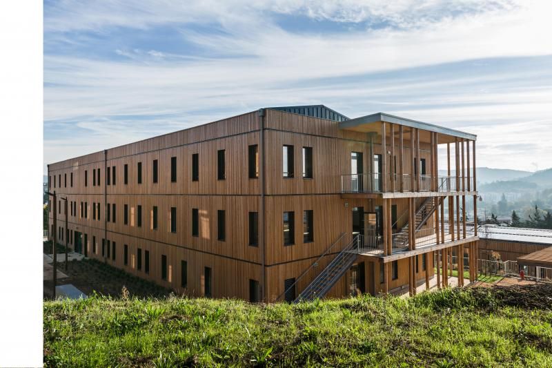 Ensoleillée, l'edificio commerciale in legno vincitore della categoria edifici sostenibili Ensoleillée, l'edificio commerciale in legno vincitore della categoria edifici sostenibili