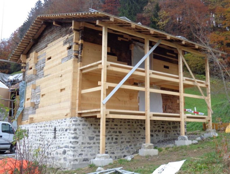 La ricostruzione della Nideröst haus La ricostruzione della Nideröst haus