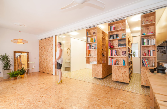 All i own house, pareti mobili attrezzate per piccoli spazi