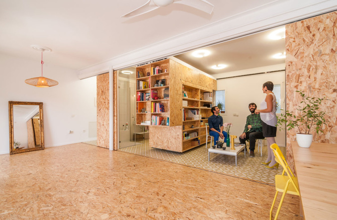 All i own house, pareti mobili attrezzate per piccoli spazi