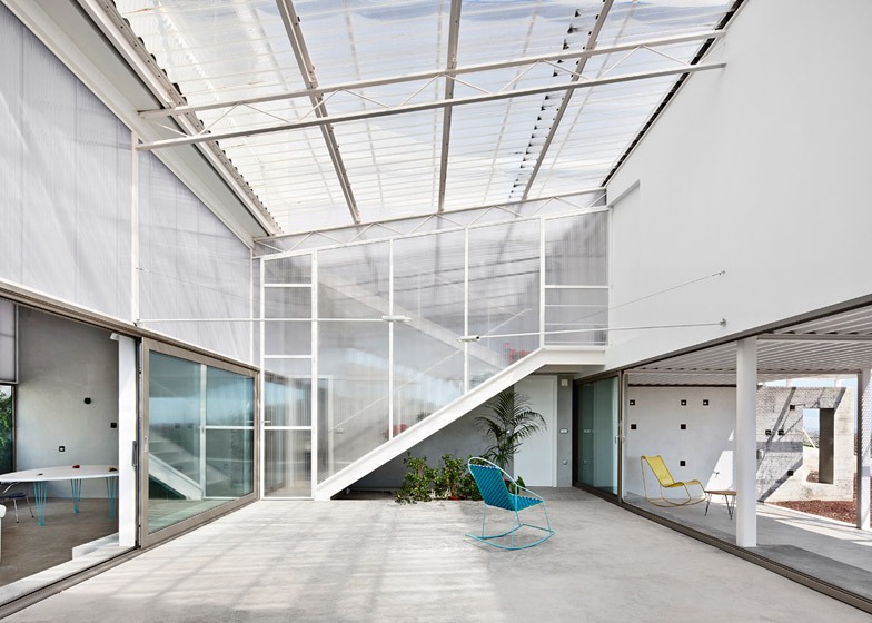 Seasonless House La casa non ha esterni