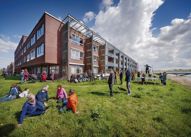 cohousing condividere spazi vita eco-sostenibile